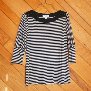 John Paul Richard petite small tan and black quarter length sleeved top